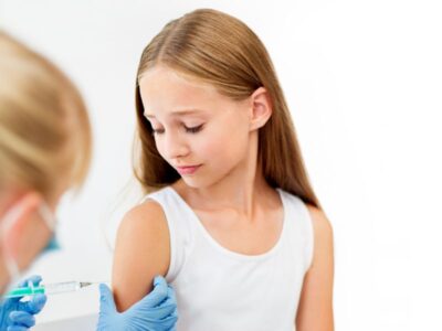 La vacuna contra el VPH es segura y efectiva, pero muchos padres todavía titubean
