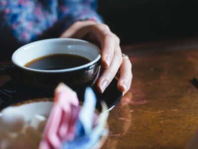 Tomar café antes del desayuno podría perjudicar el metabolismo