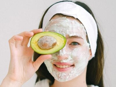 Brócoli, repollo, aguacate… cremas, limpiadores y mascarillas con superalimentos para rejuvenecer tu piel