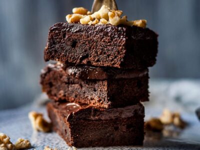 Receta: cómo hacer un brownie saludable vegano sin harina y sin horno