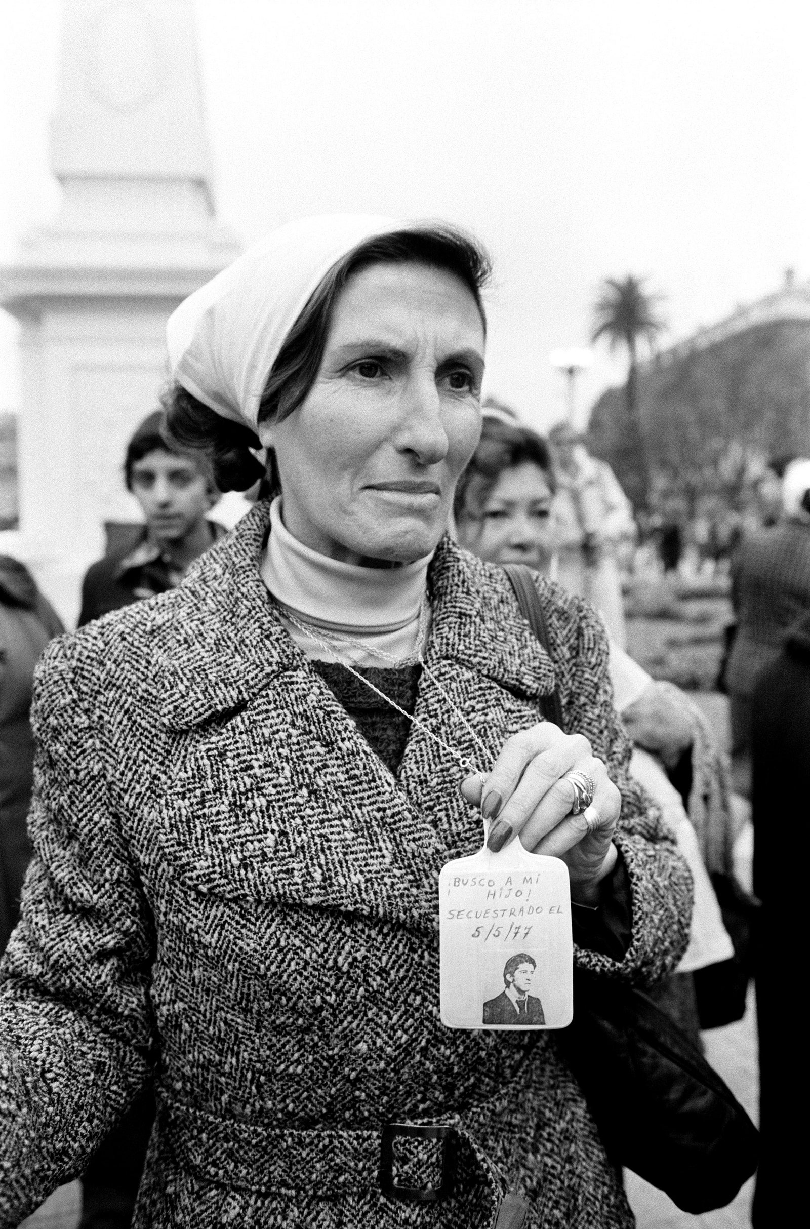 La segunda manifestación de las madres en la plaza de mayo en 1978