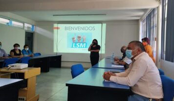 Secretaría de Salud imparte taller de Lengua de Señas Mexicanas
