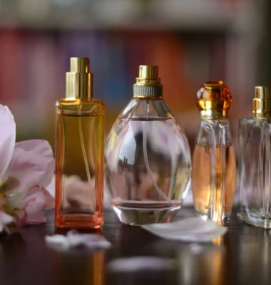 Los perfumes que debes usar según las fases de la luna para llenarte de energía