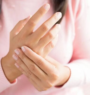 3 remedios caseros impensados para reducir la hinchazón de tus manos
