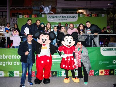Celebra Car Herrera Desfile Alegría Contigo en Ezequiel Montes