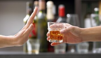 Consumo de alcohol, ¿quiénes no deberían consumirlo?