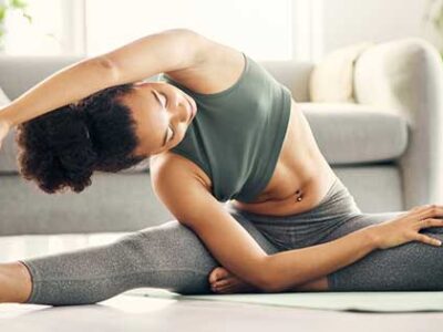 Estiramientos de yoga, ¿ayudan cuando estás enfermo(a)?