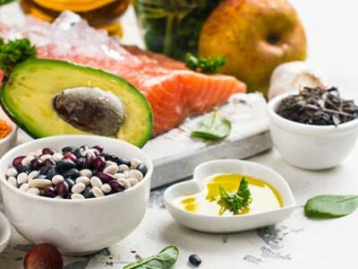 Recomendaciones médicas para bajar el colesterol a través de la dieta